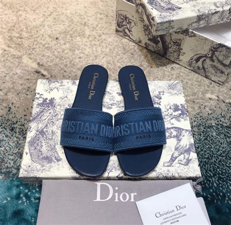 dior slippers zwart|christian dior slippers for women.